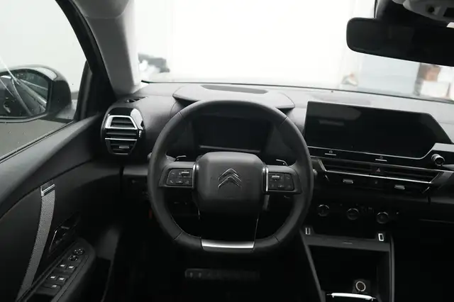 Citroen C4 view 5