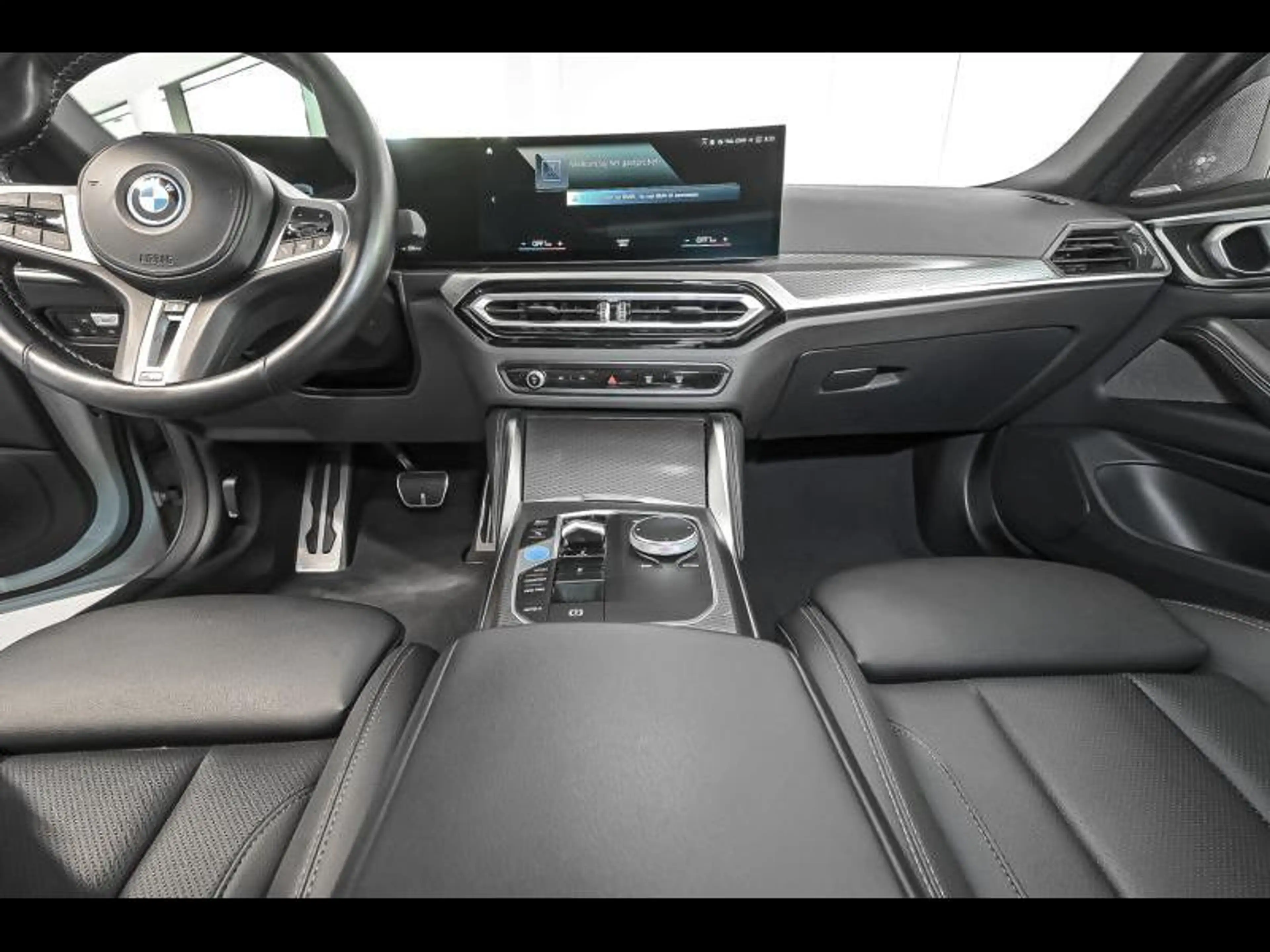 BMW i4 M50 Gran Coupé — photo 7