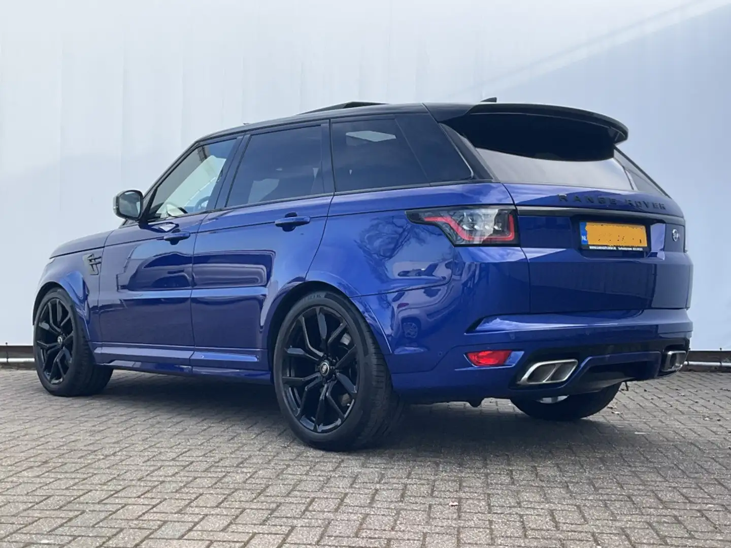 Land Rover Range Rover Sport 5.0 V8 576pk SC SVR Carbon-edition 242k Pano Merid Blauw - 2