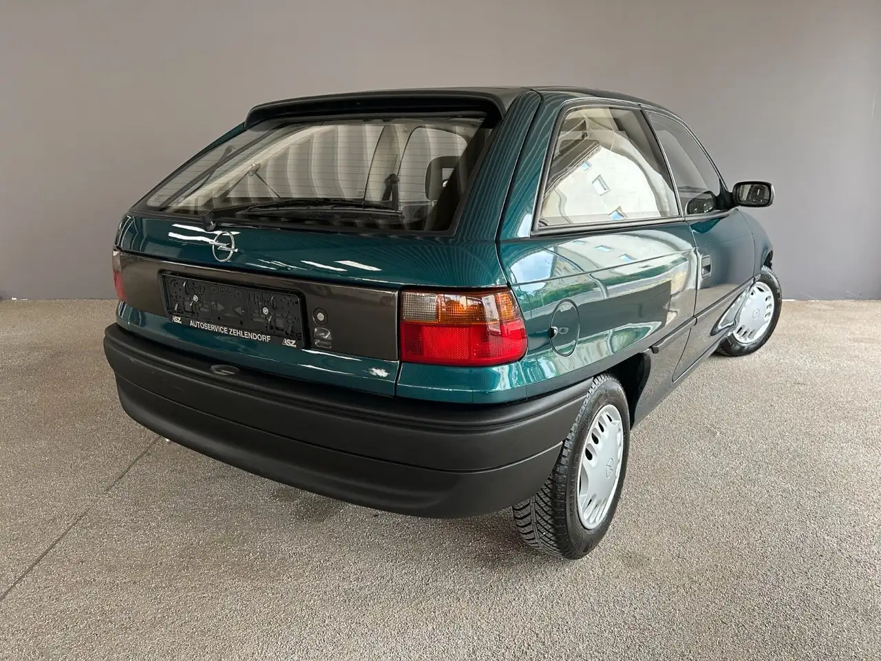 Opel Astra -F/Oldtimer/Schiebedach/39.577km/Kein Rost, foto 7