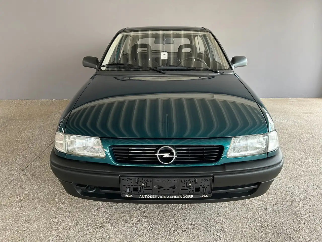 Opel Astra -F/Oldtimer/Schiebedach/39.577km/Kein Rost, foto 3