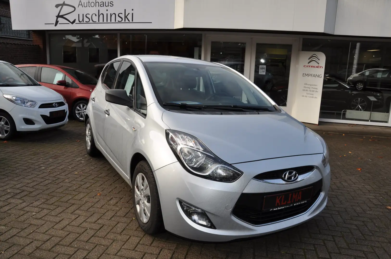 Hyundai iX20 ix20 1.4 KLIMA, Sommer & Winter Silber - 1