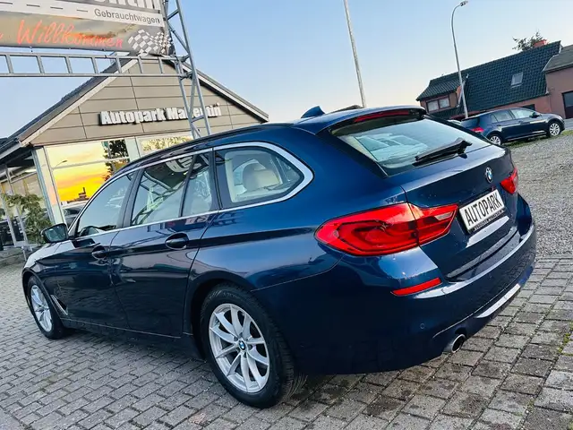 BMW 5 Series view 5