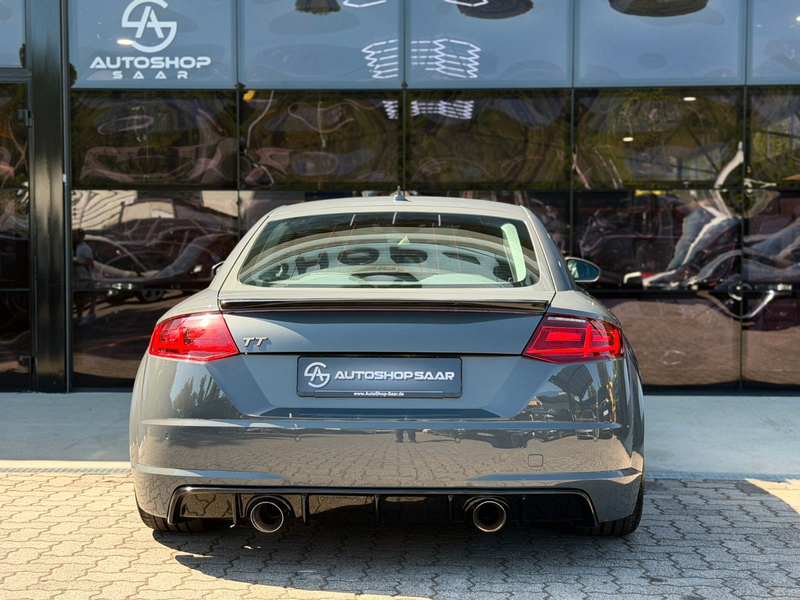 Audi TT Coupe 2.0 TFSI S-Line/ALCANTARA/Cockpit — photo 11