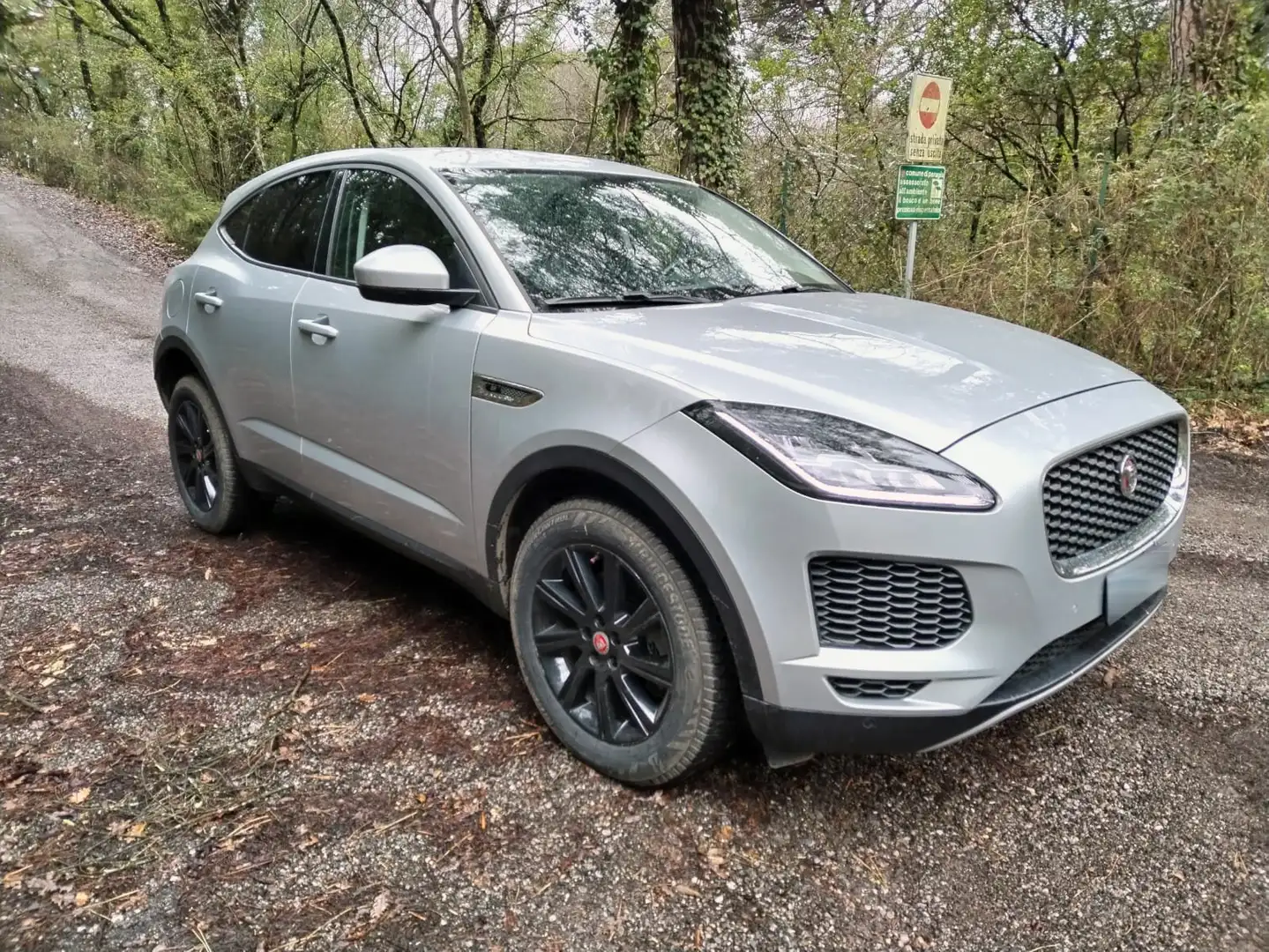 Jaguar E-Pace E-Pace 2.0d i4 Sport awd 150cv auto my19 Argento - 2