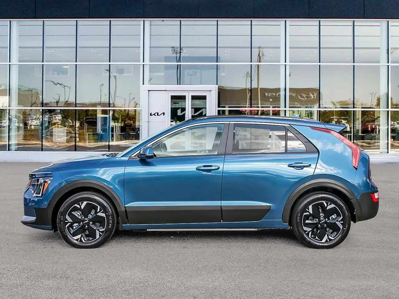 Kia Niro снимка Kia Niro