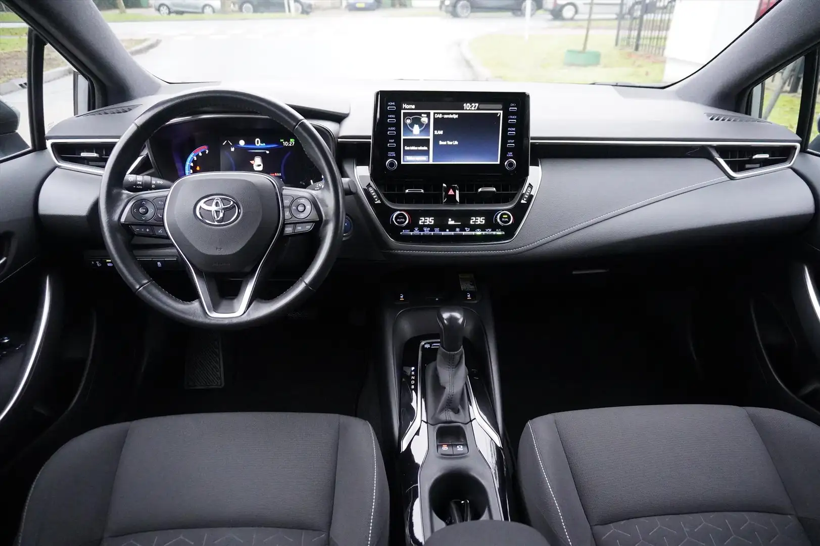 Toyota Corolla Touring Sports 1.8 Hybrid 122pk CVT Dynamic Multi Gris - 2