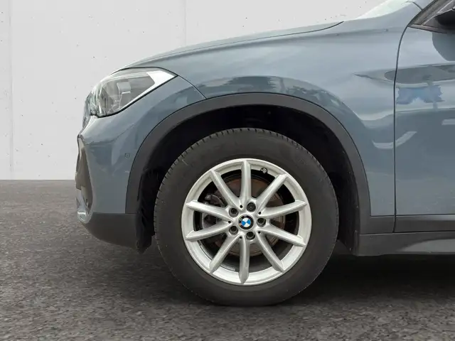 BMW X1 view 7