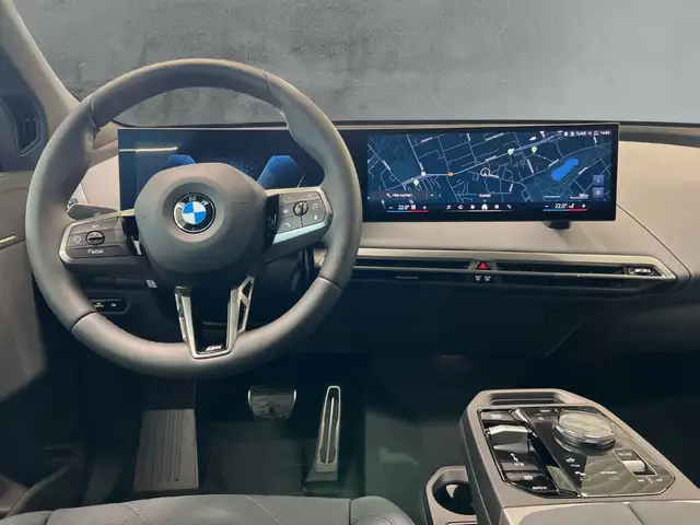 BMW Ix view 10