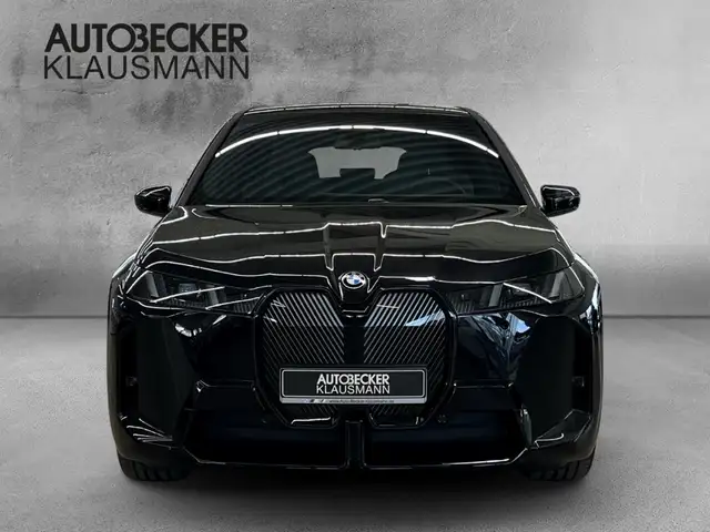BMW Ix view 5
