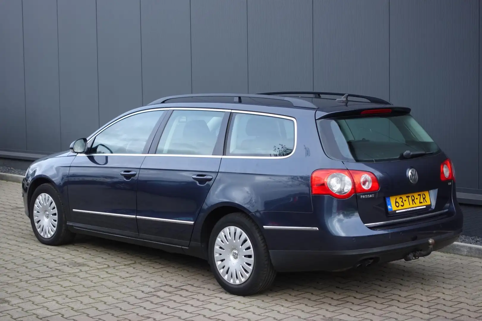 Volkswagen Passat Variant 1.9 TDI Comfortline Grau - 2