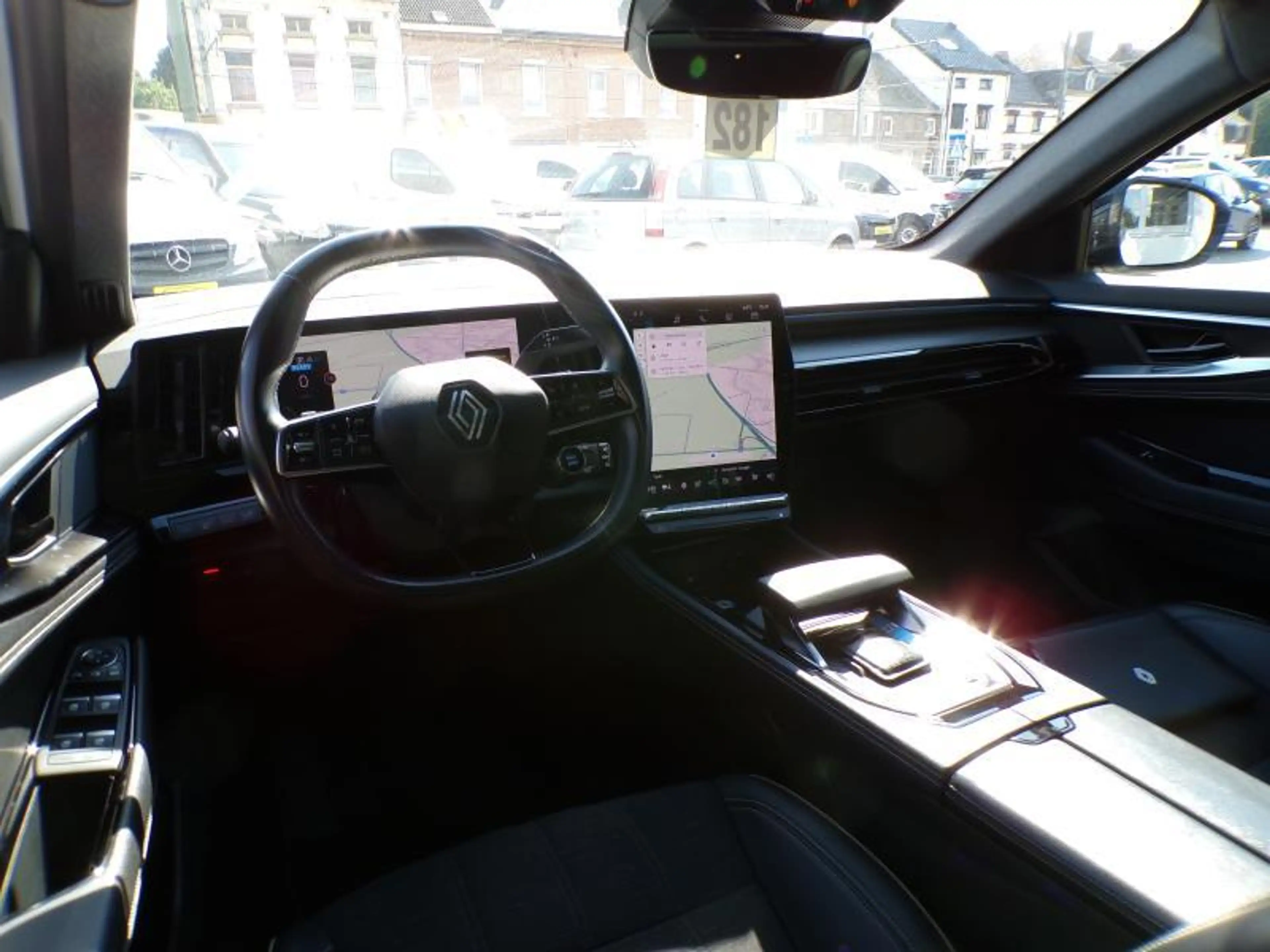 Renault Austral 1.2 200cv Automatique Hybride Blanc 05/24 65231km — photo 8