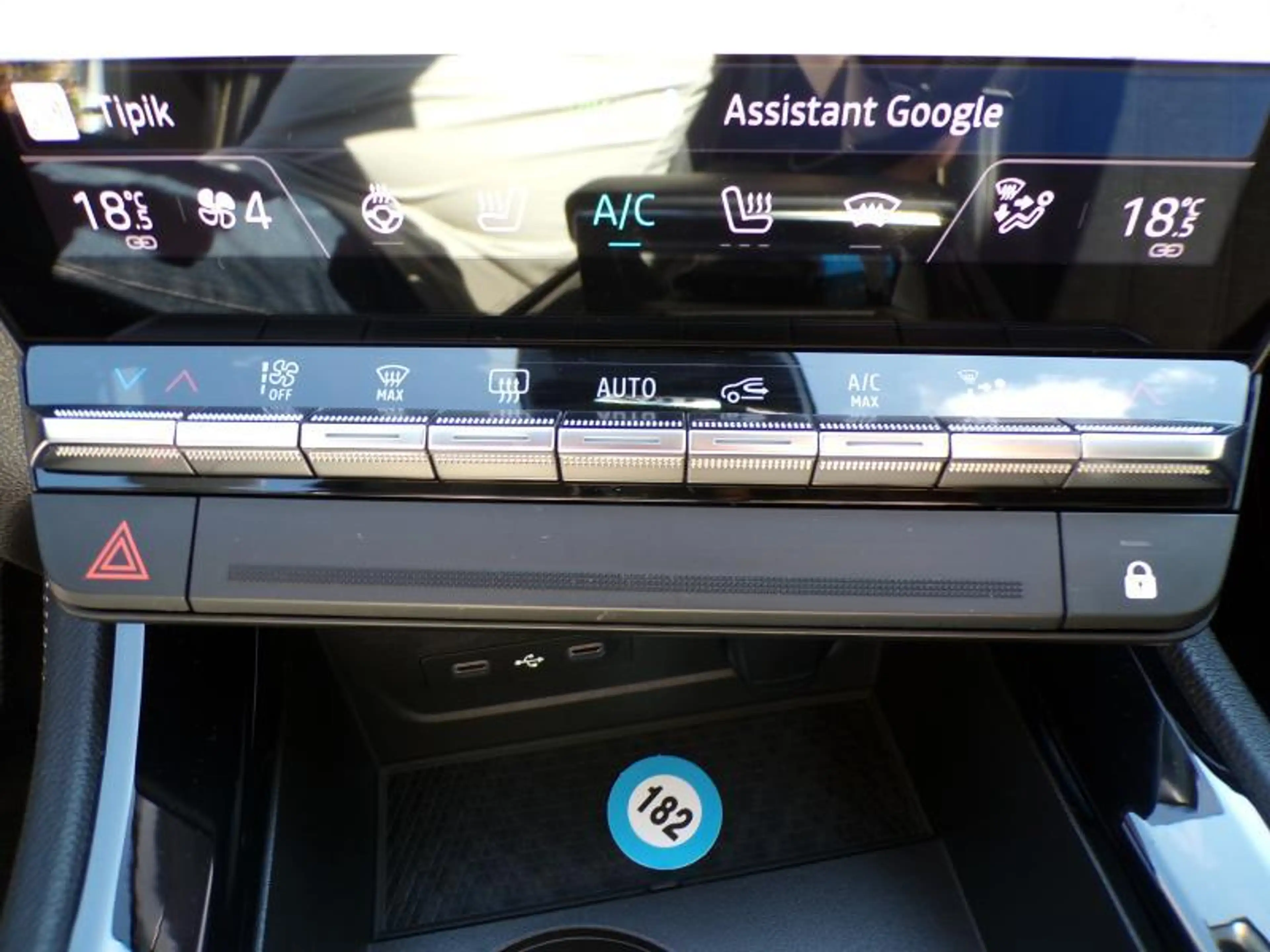 Renault Austral 1.2 200cv Automatique Hybride Blanc 05/24 65231km — photo 12