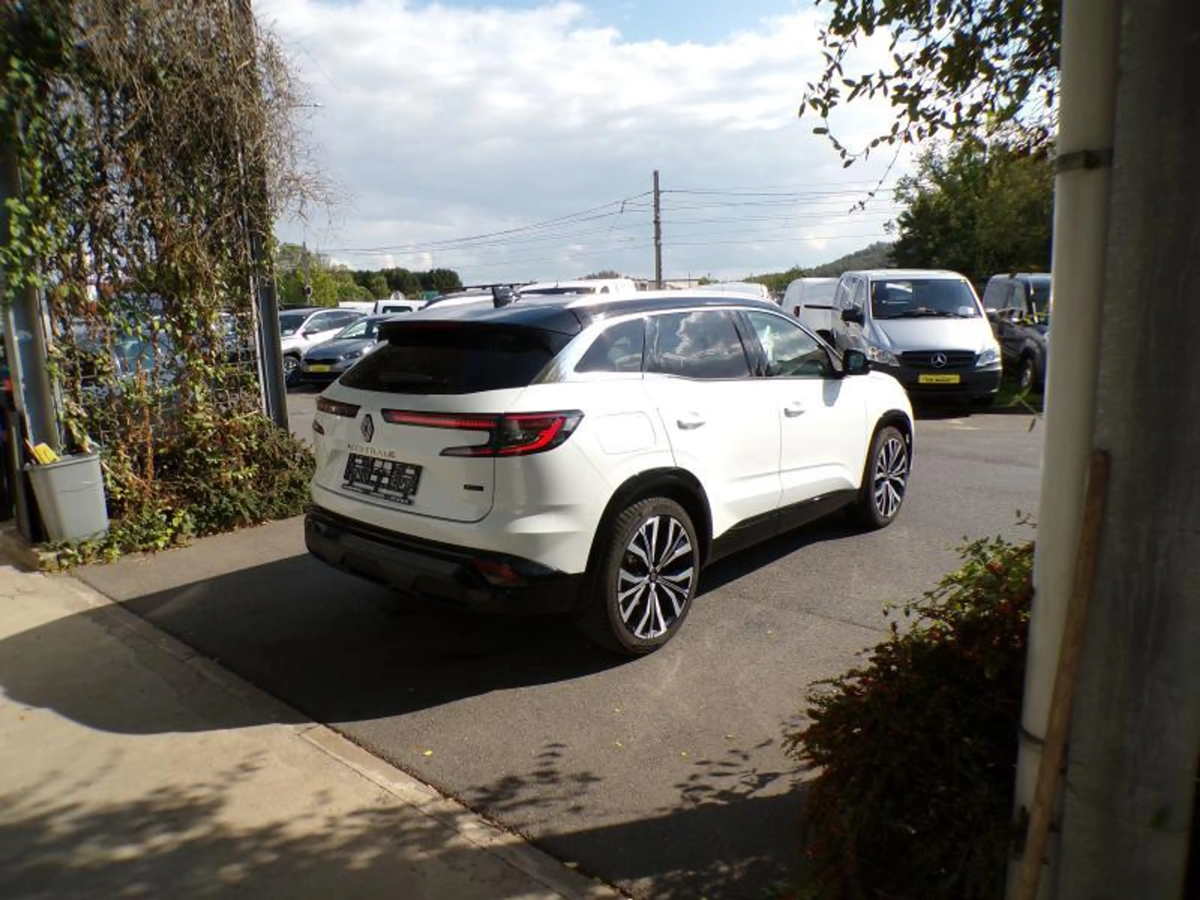 Renault Austral 1.2 200cv Automatique Hybride Blanc 05/24 65231km — photo 4