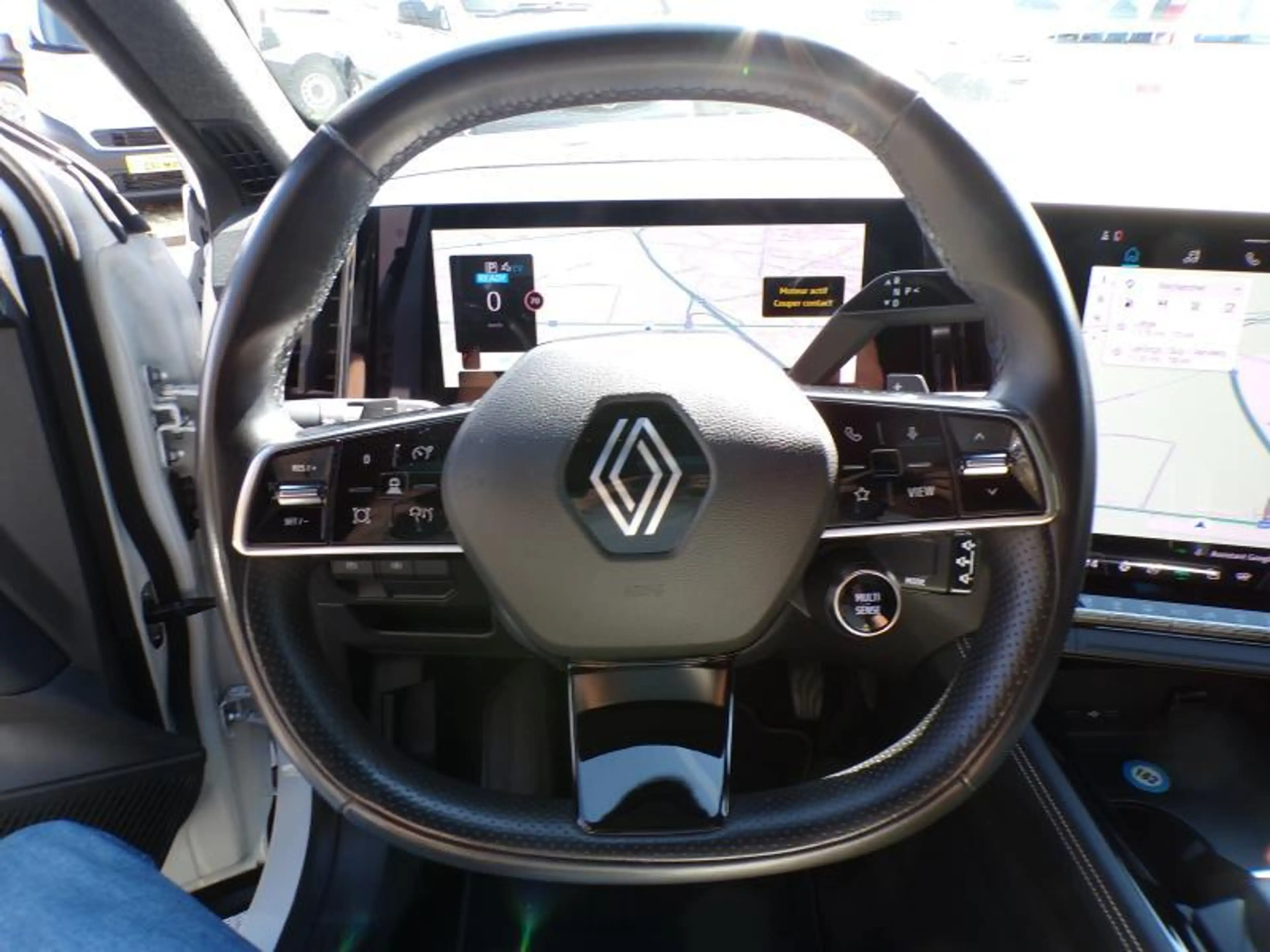 Renault Austral 1.2 200cv Automatique Hybride Blanc 05/24 65231km — photo 9