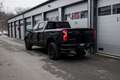 Chevrolet Silverado 1500 LT Trail Boss Crew Cab Short Box 4x4 Schwarz - thumbnail 2