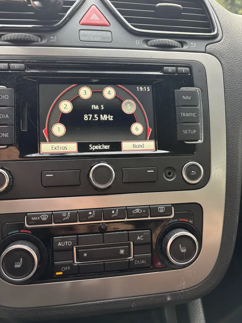 Volkswagen Scirocco 1.4 TSI 118 kW White - 1