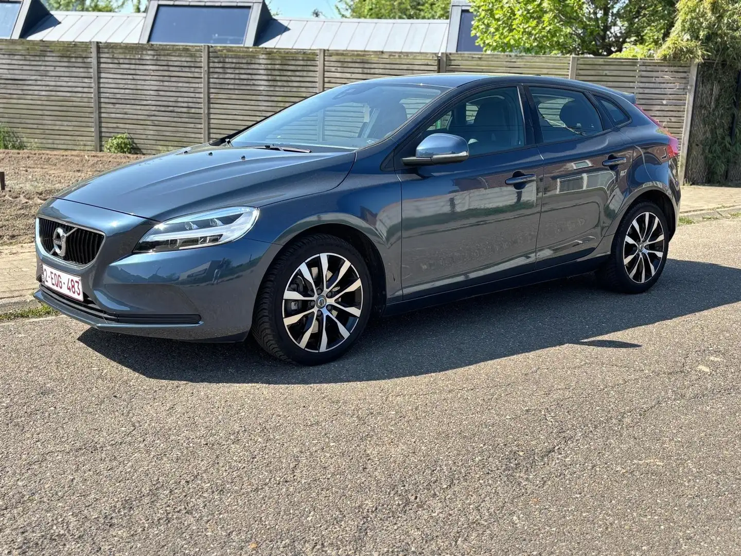 Volvo V40 Volvo V40 D3 Black Edition Blauw - 1