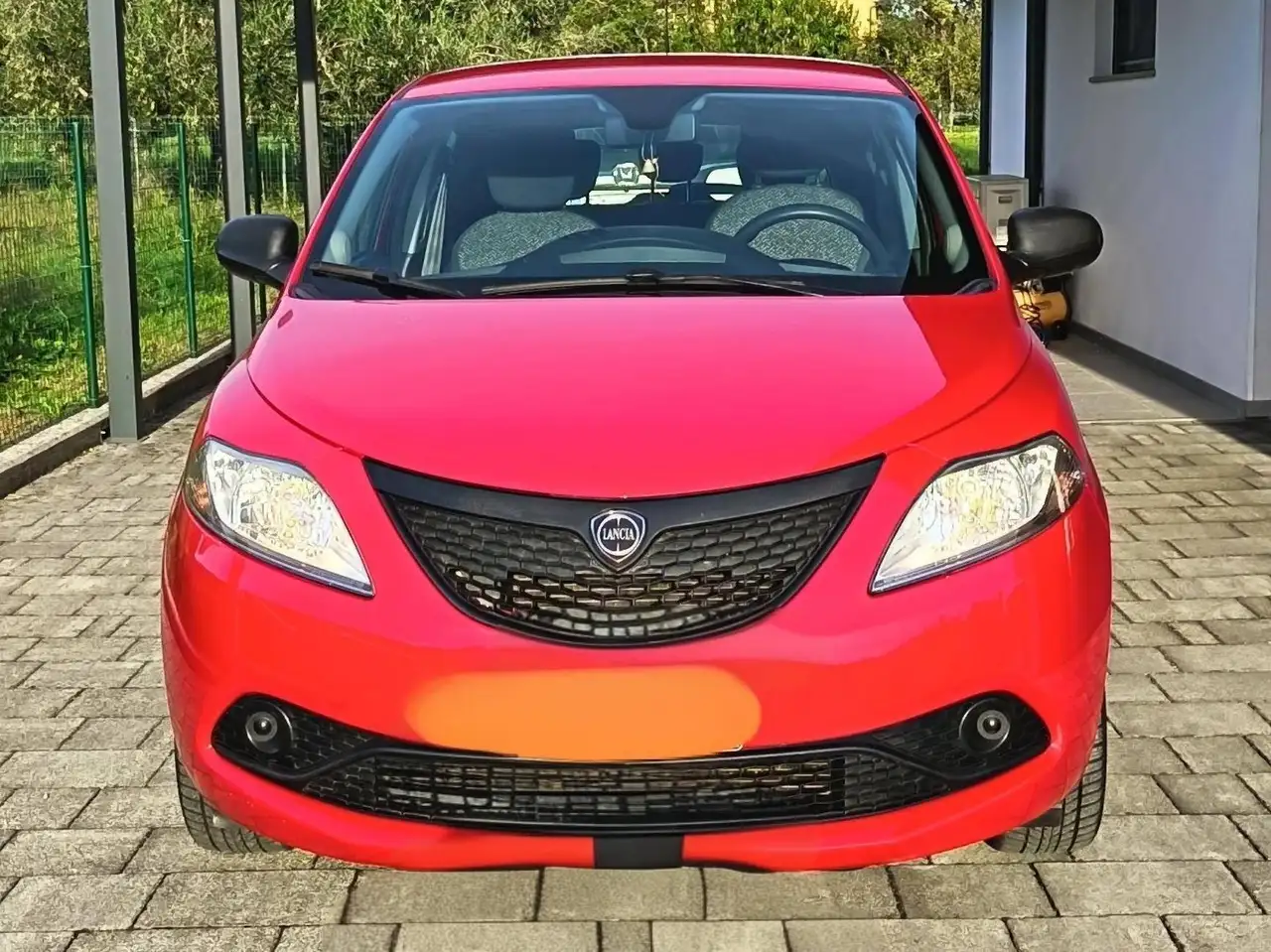 Lancia Ypsilon