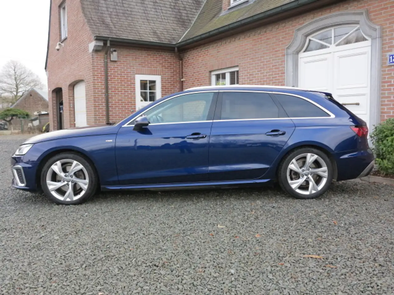 Audi A4 Avant 30 TDi S-LINE Business Edition S tronic + PROMO + GARANTIE!, миниатюра 3