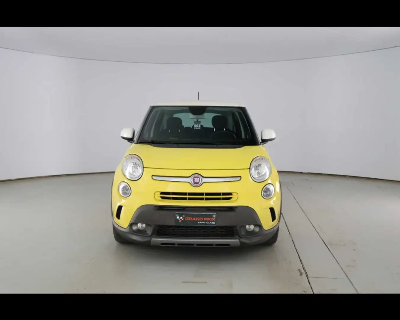Fiat 500L 1.6 Multijet 105 CV Trekking Geel - 2