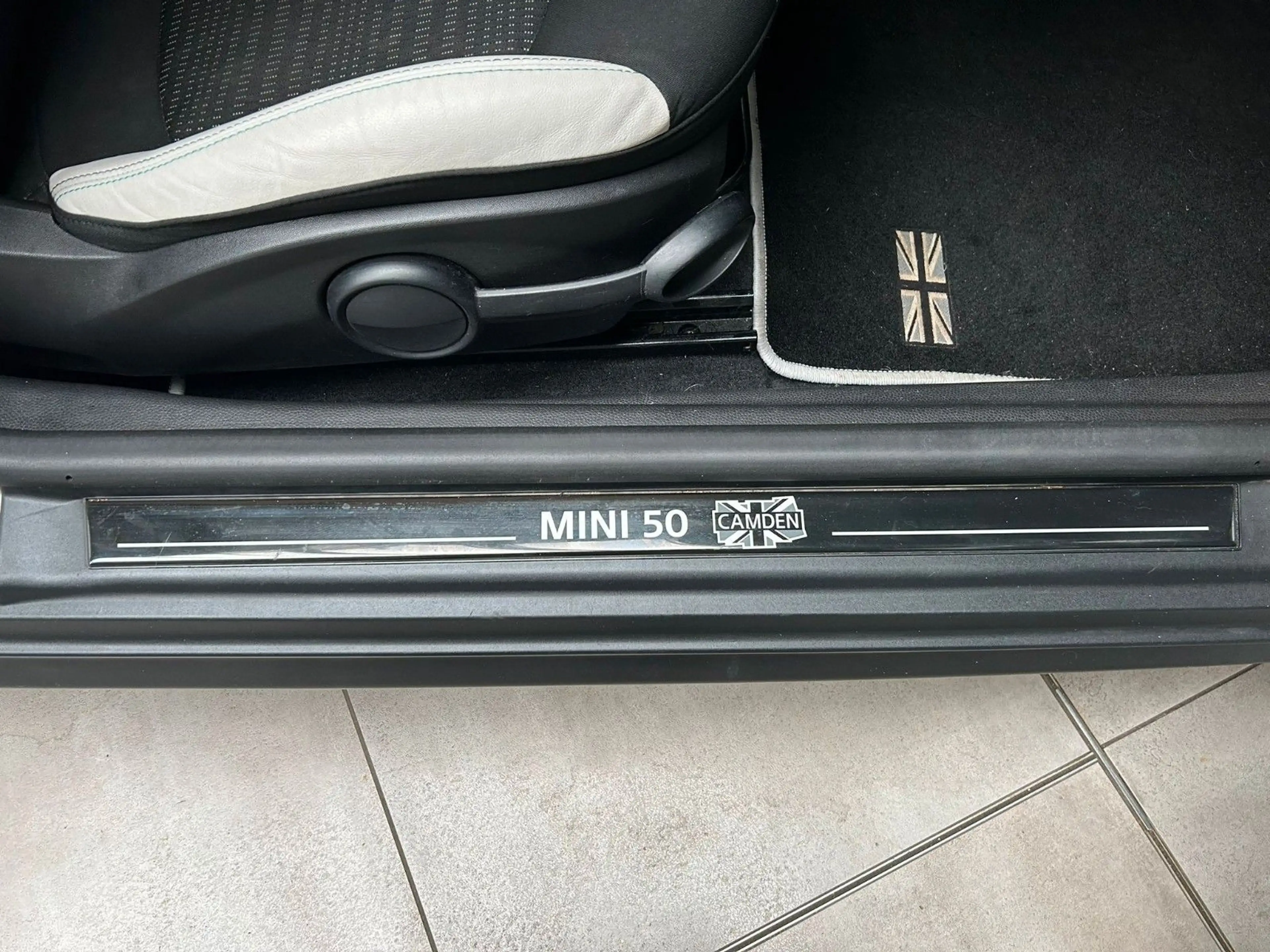 MINI Cooper 50 CAMDEN Bi-Xenon Klima Harman-Kardon — photo 13