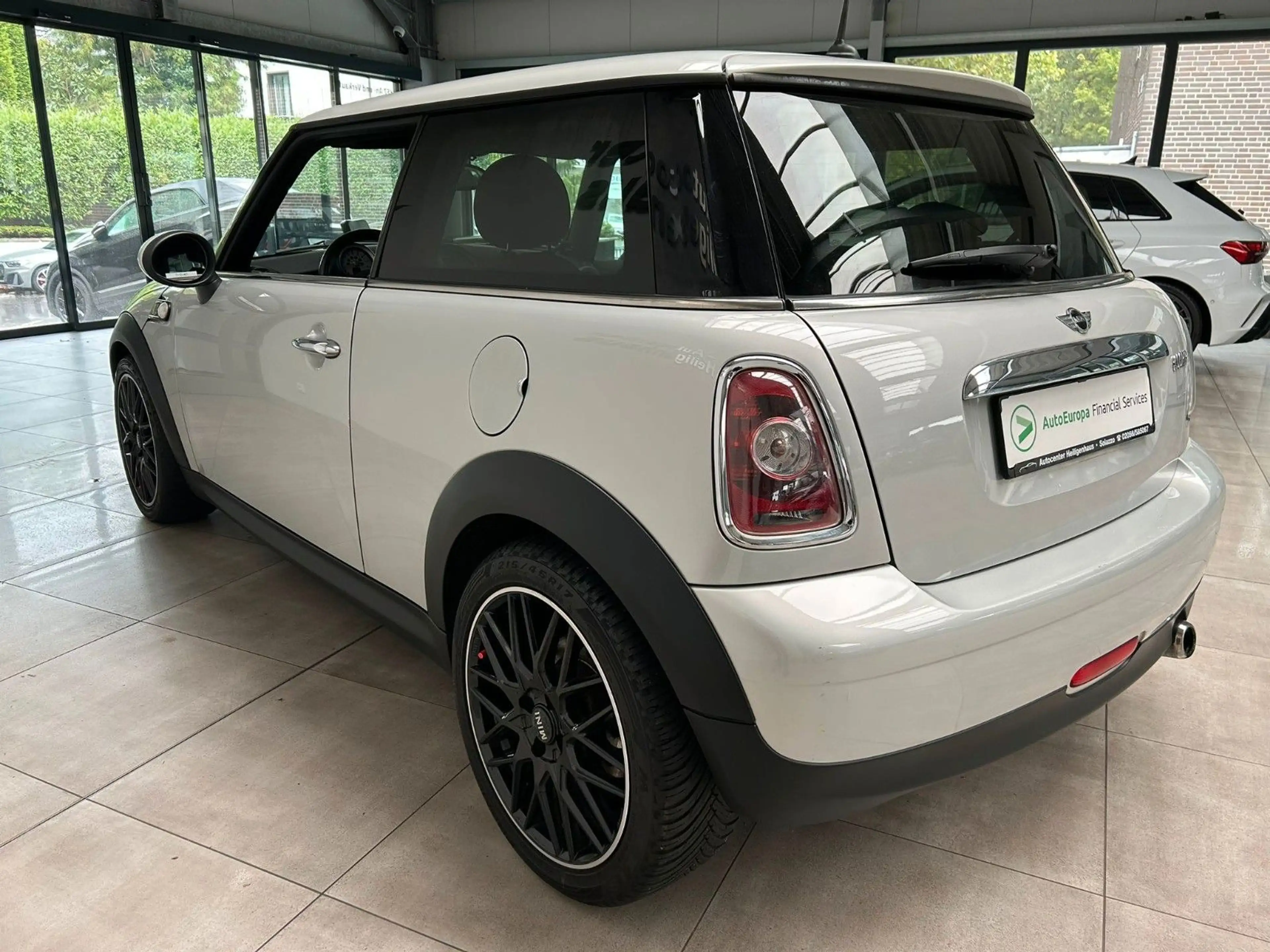 MINI Cooper 50 CAMDEN Bi-Xenon Klima Harman-Kardon — photo 5