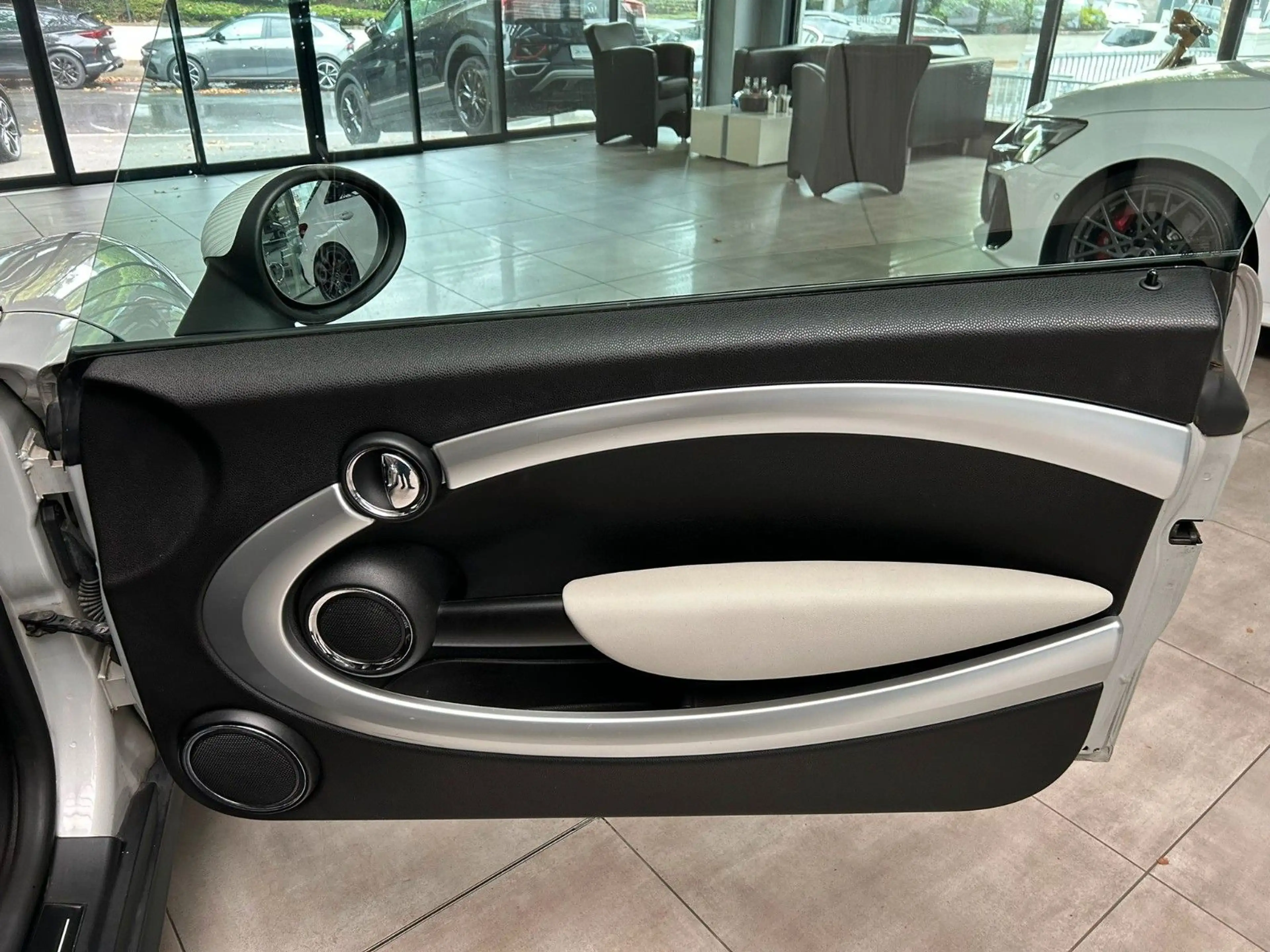 MINI Cooper 50 CAMDEN Bi-Xenon Klima Harman-Kardon — photo 11