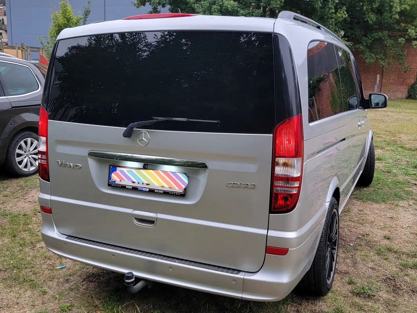 Mercedes-Benz Viano Viano 2.2 CDI DPF lang 4Matic Automatik Ambiente Zilver - 1