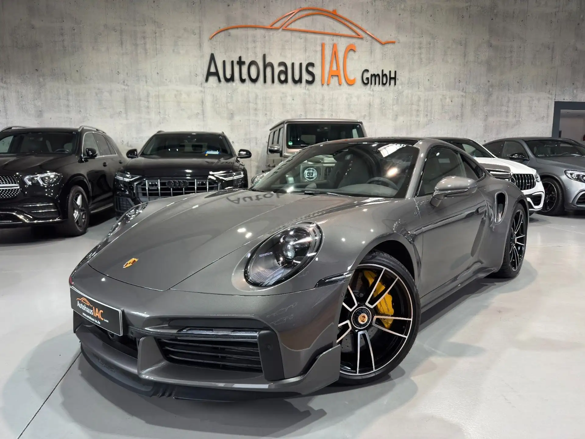 포르쉐 911 Turbo S Coupe 2023 건메탈 사진 1