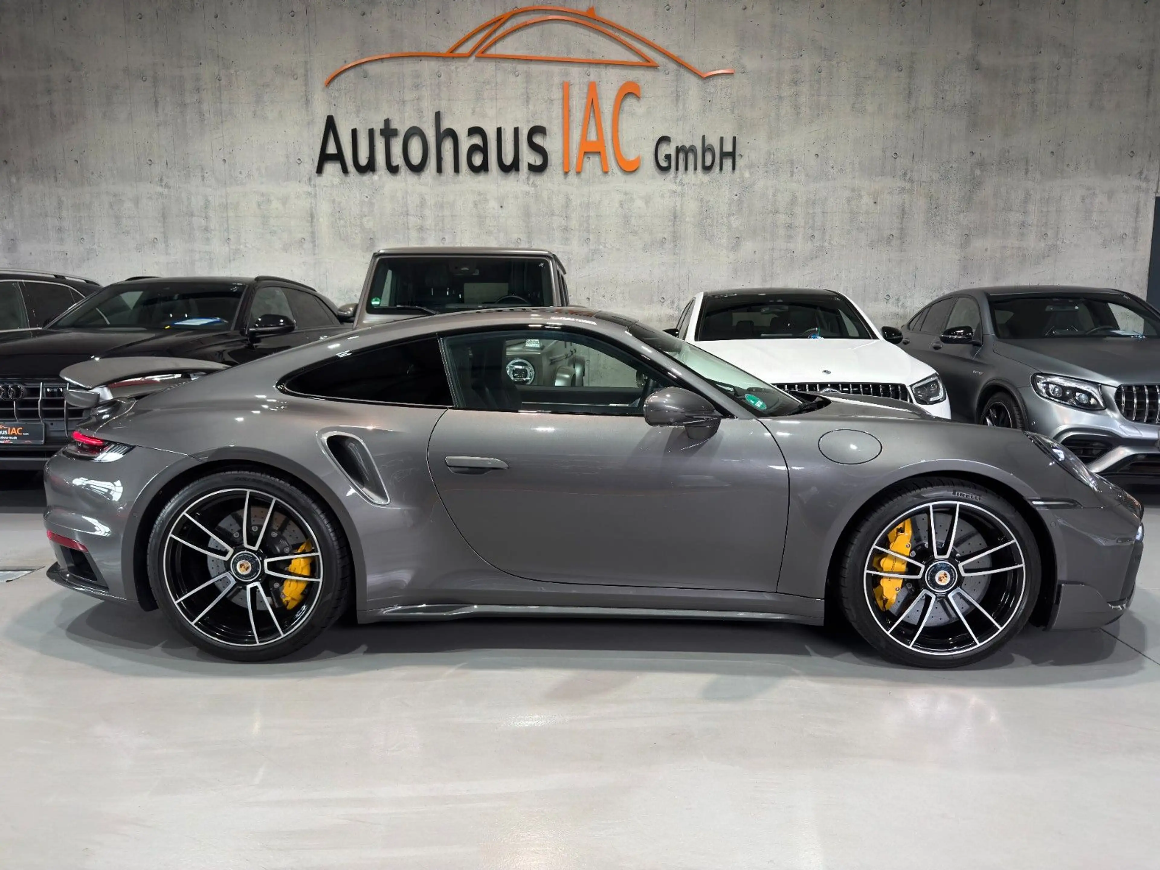 Porsche 911 Turbo S/PANO/360*/MWST/BURM/SITZB — photo 9
