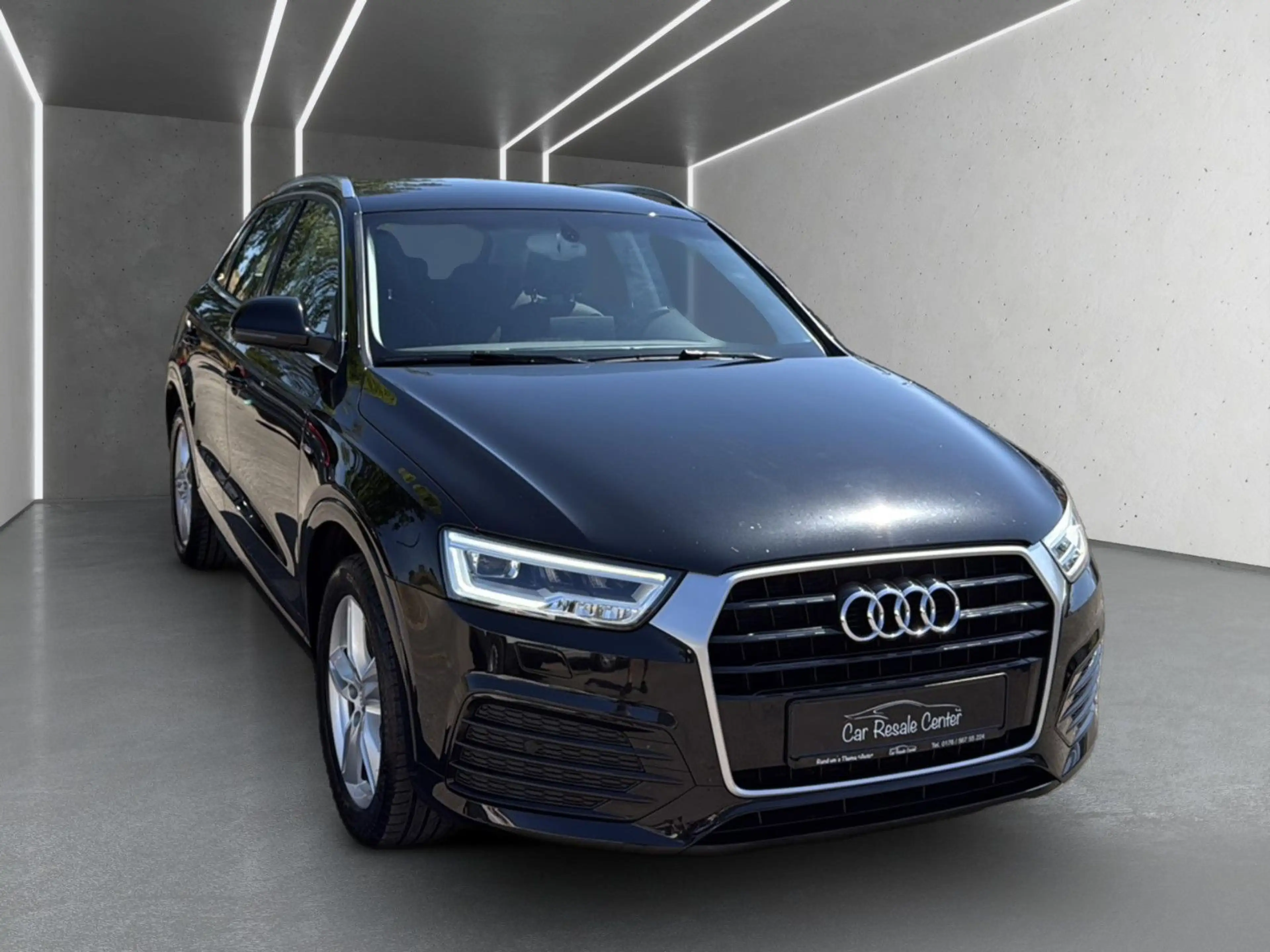 Audi Q3 2.0TDI S-LINE ! FESTPREIS ! MATRIX-LED+1.HAND — photo 7