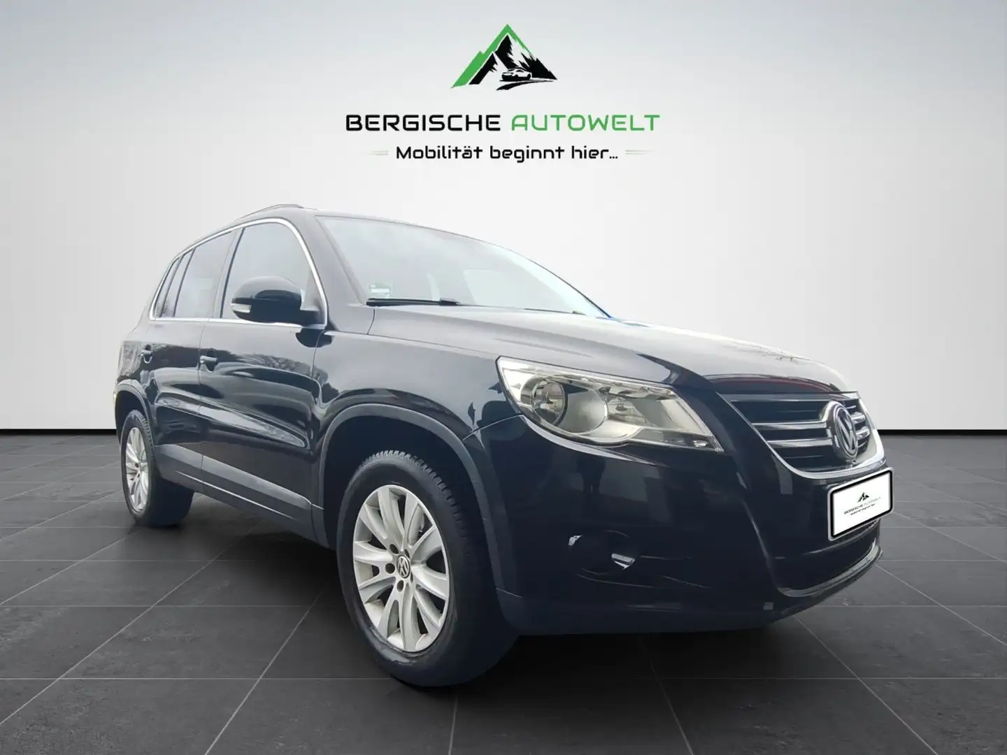 Volkswagen Tiguan TIGUAN 1.4TSI ALLRAD/2-Z.KLIMA-A/TEMP/PDC/ALU Schwarz - 1