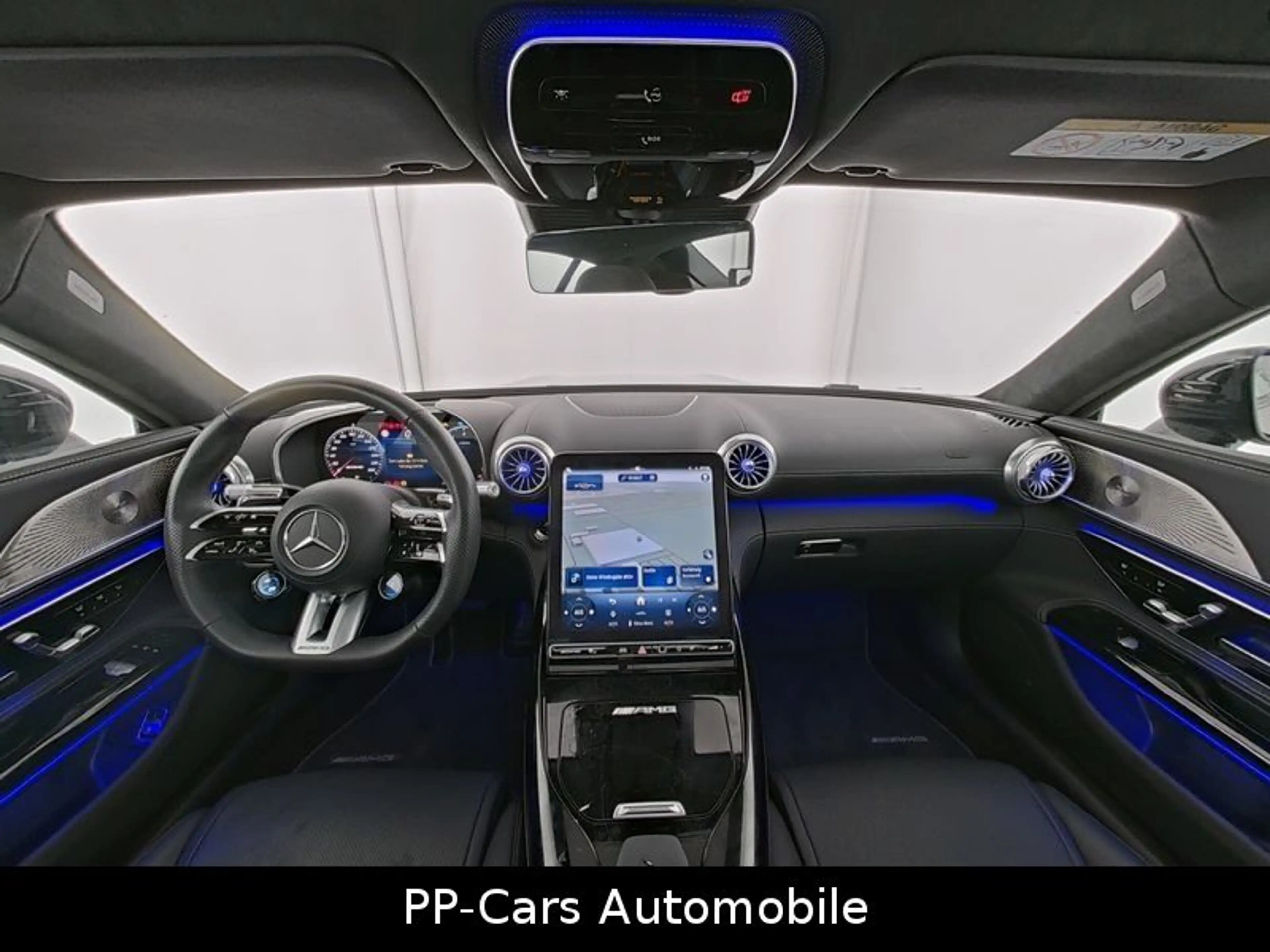 Mercedes-Benz AMG GT 63 4M+ AMG PREMIUM+*FAP*PANO*Per.So.*MY26 — photo 2