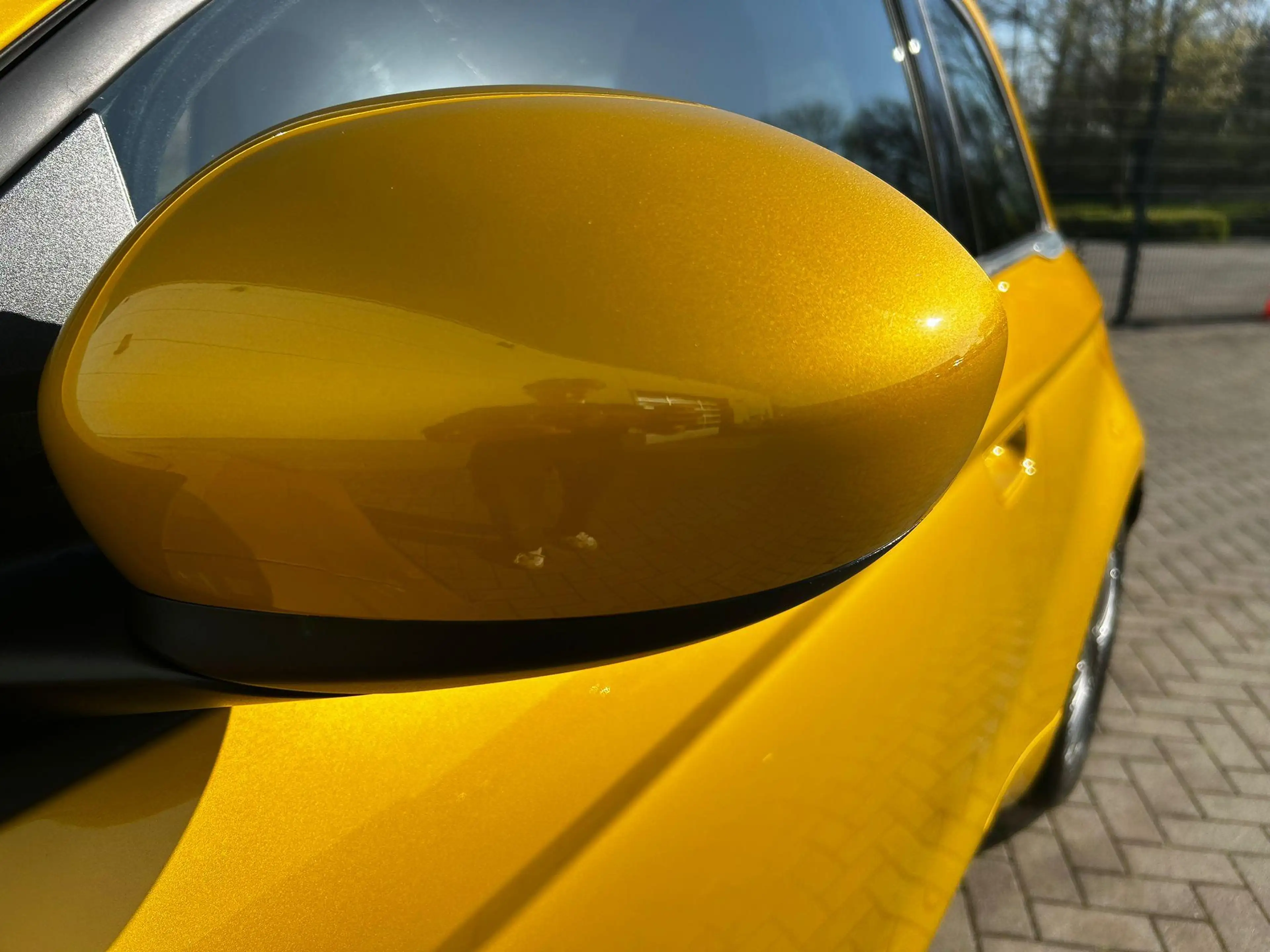 Fiat 500 1.0 Hybrid Torino Launch Edition Panoramadak — photo 10
