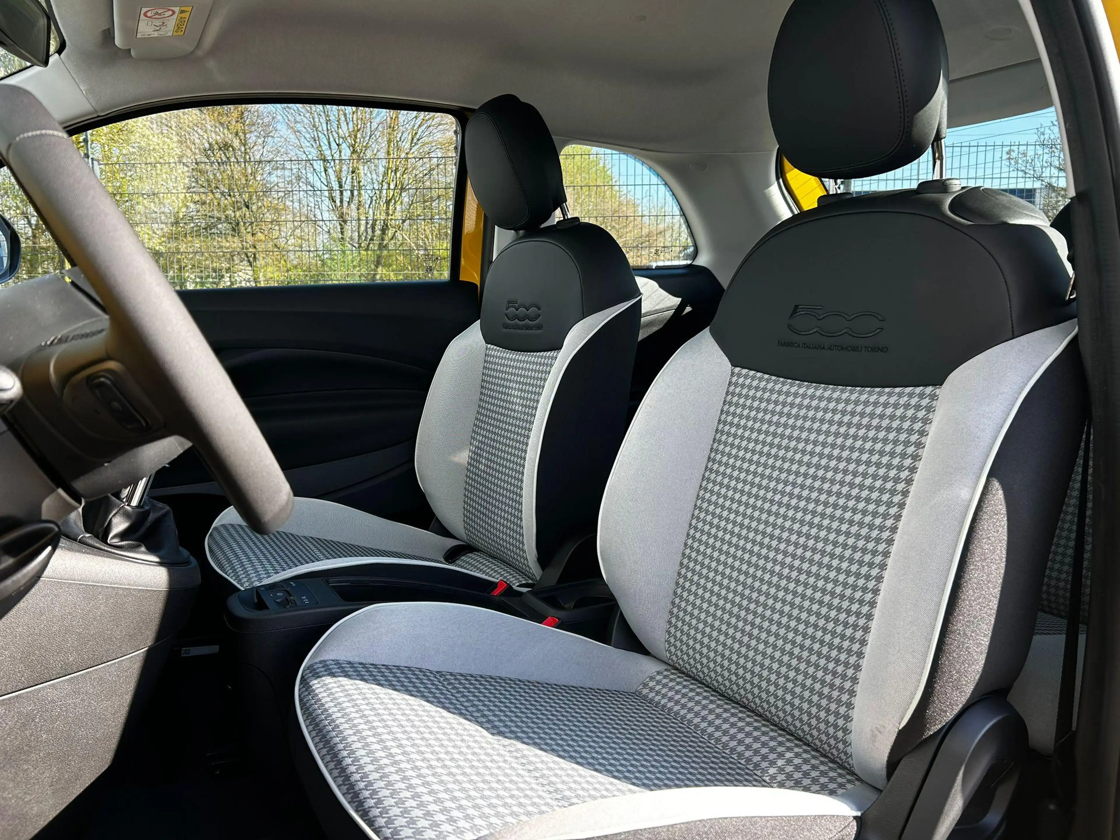 Fiat 500 1.0 Hybrid Torino Launch Edition Panoramadak — photo 14
