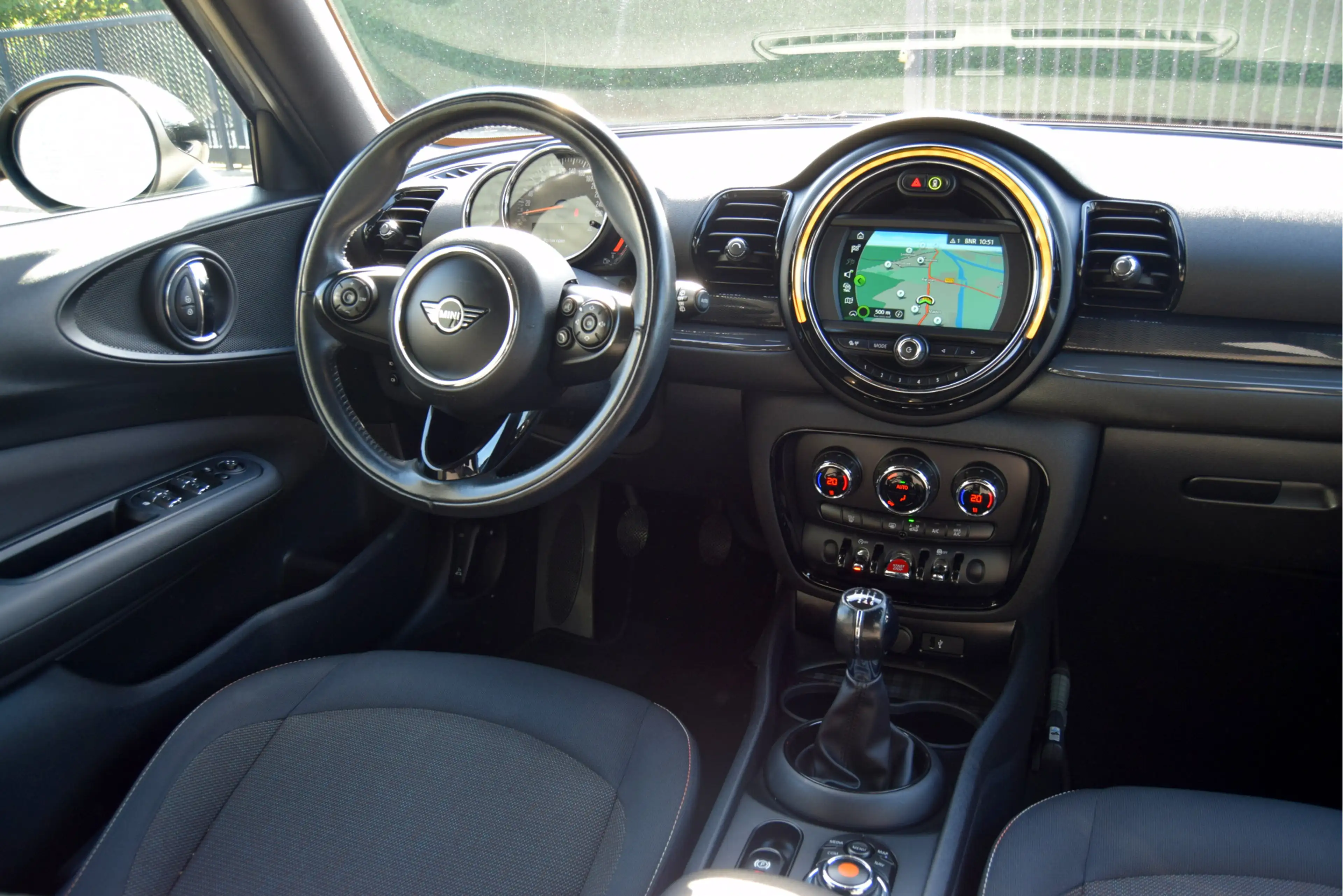 MINI Cooper Clubman 1.5 Business Edition — photo 14