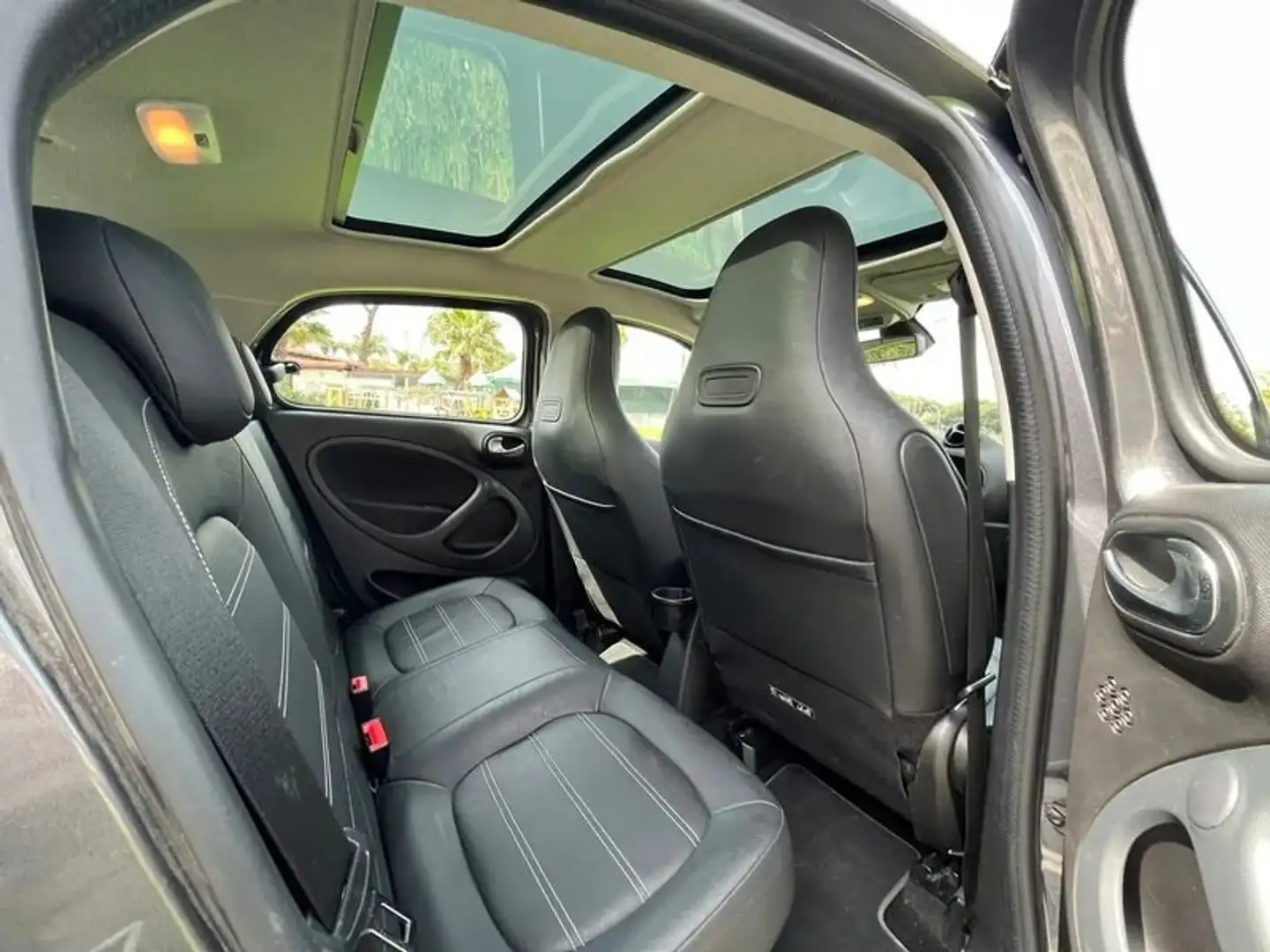 smart forTwo Fortwo eq Prime 2020 Grigio - 1