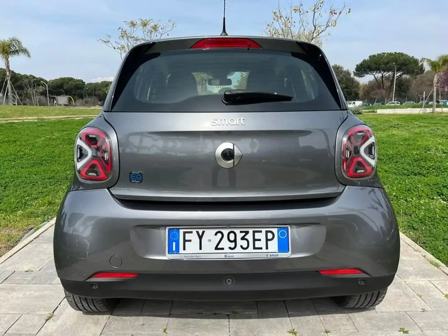 smart forTwo Fortwo eq Prime 2020 Grigio - 2