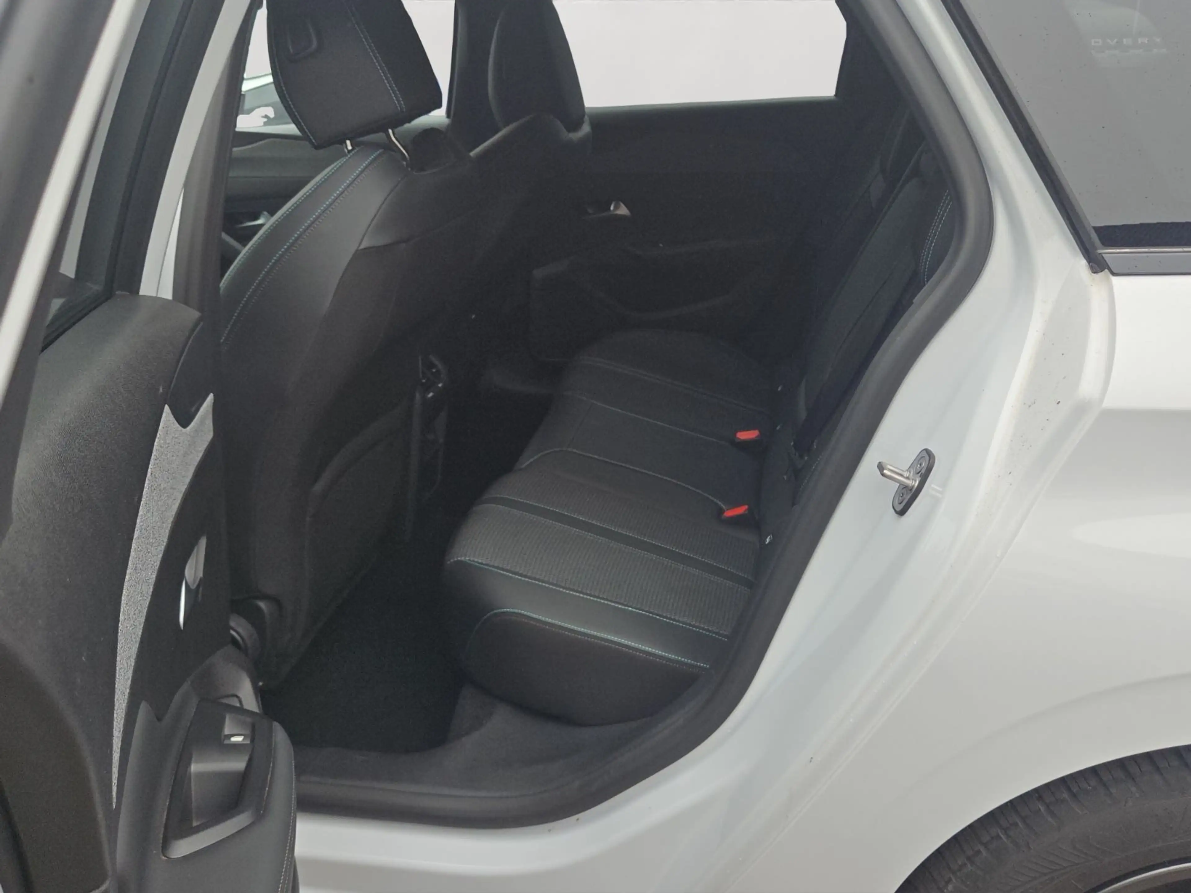 Peugeot 308 SW Allure Virtual7Kam+2xPDC/T-Leder/Navi++++ — photo 14