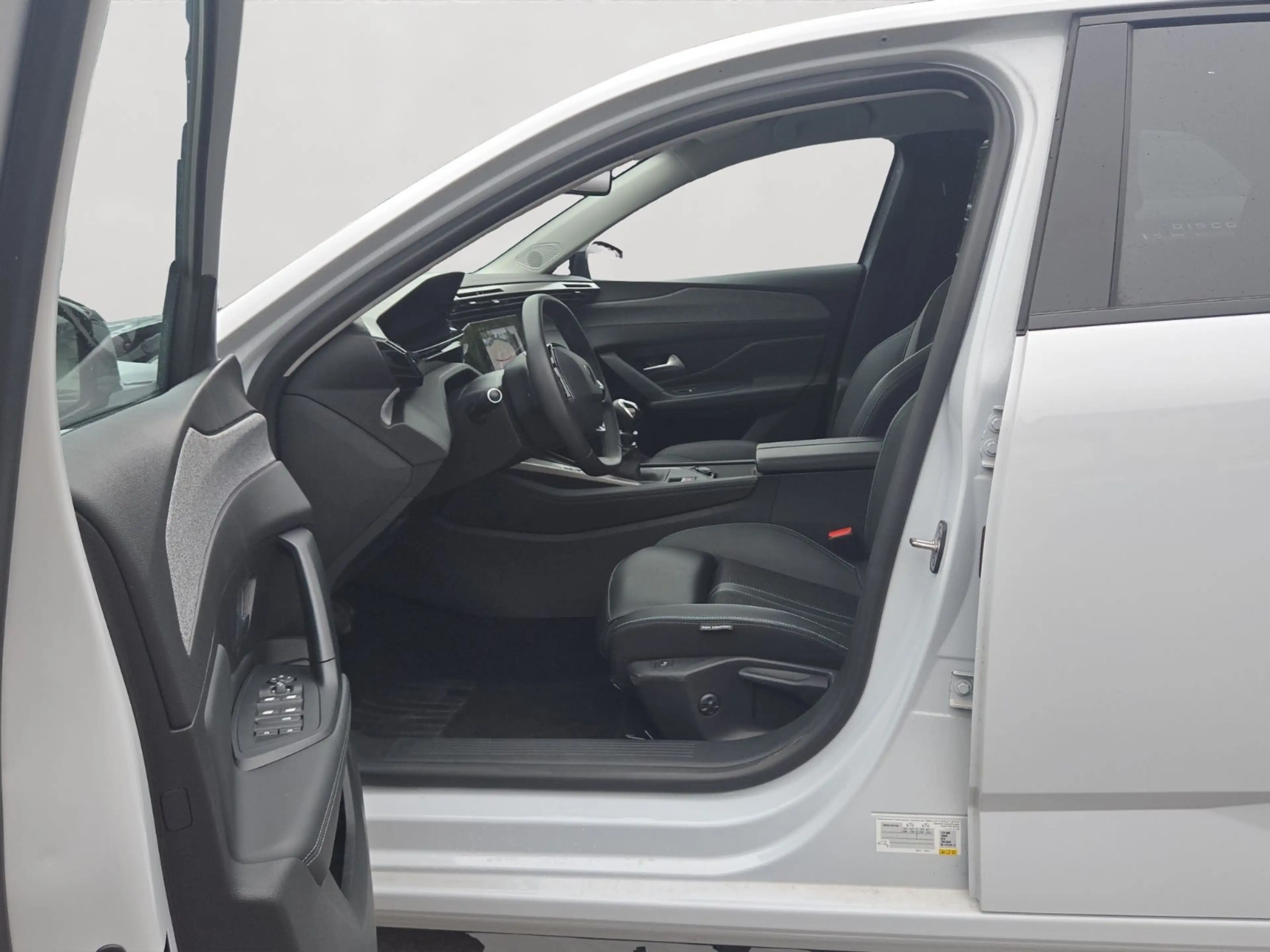 Peugeot 308 SW Allure Virtual7Kam+2xPDC/T-Leder/Navi++++ — photo 13