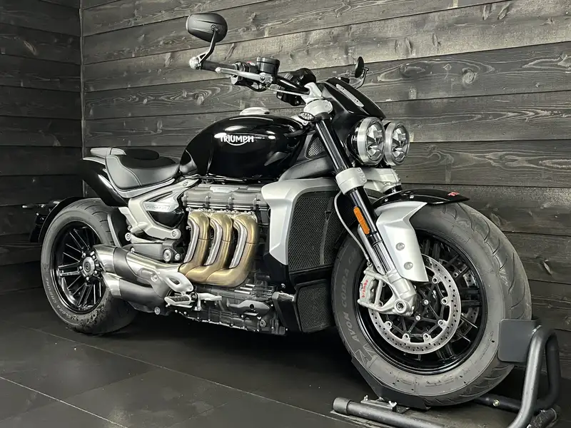 Triumph Rocket 3 R - foto 3