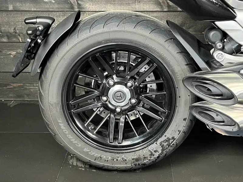 Triumph Rocket 3 R - foto 4