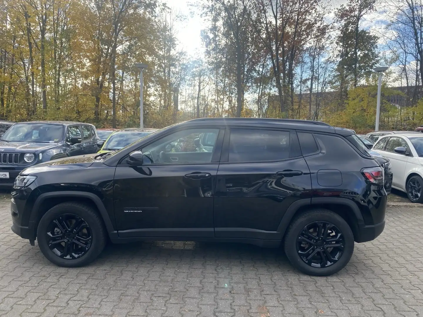 Jeep Compass 1.3 PHEV Upland 4WD Automatik*Klima Noir - 2