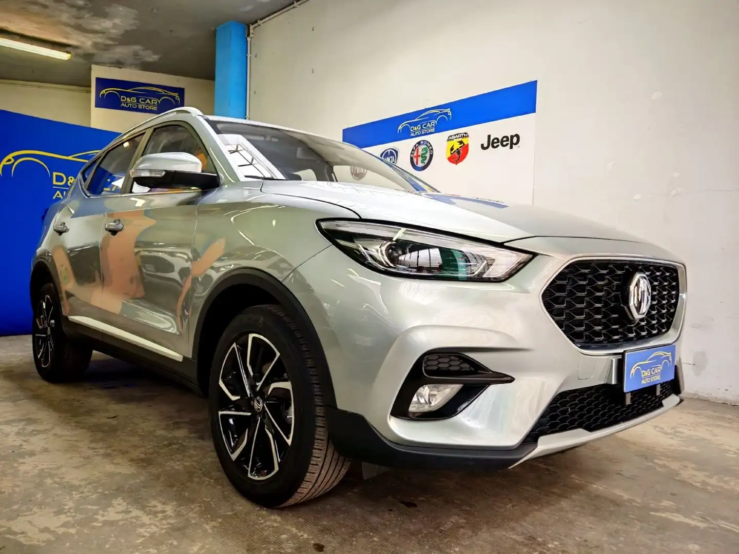 MG ZS ZS 1.5 Luxury Grigio - 1