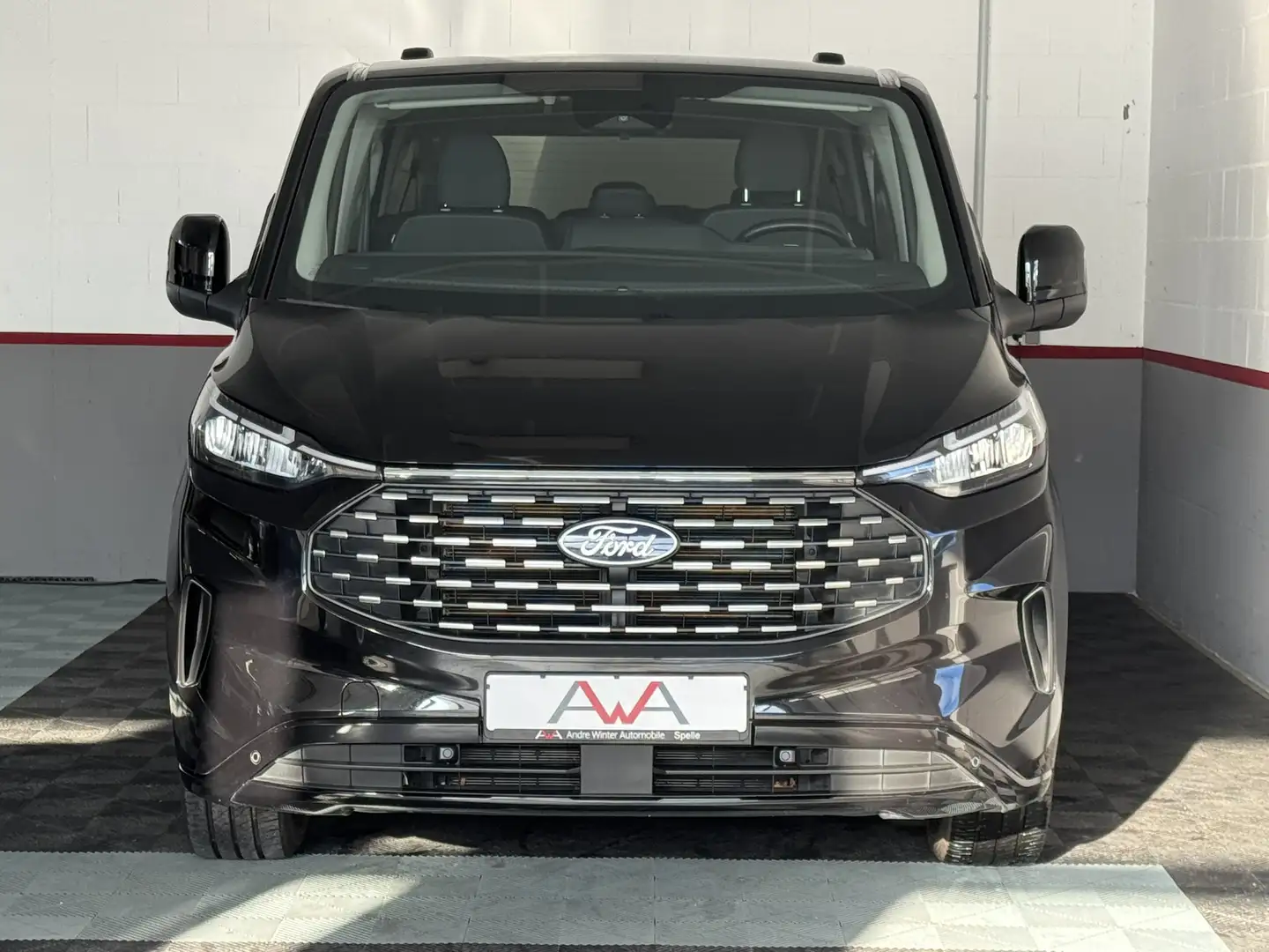 Ford Tourneo Custom Titanium 8-Sit 19 LED ACC Kamera Noir - 2