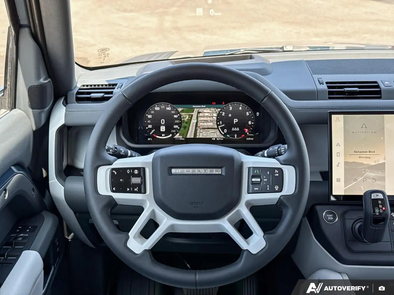 Land Rover Defender photo Land Rover Defender