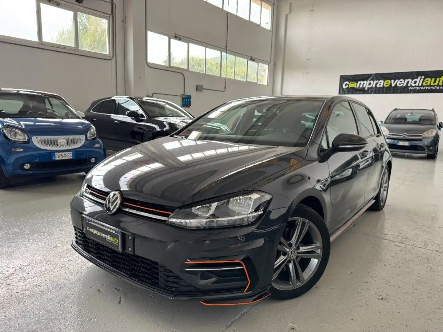 Volkswagen Golf 1.5 TSI ACT Sport R-LINE Сірий - 1