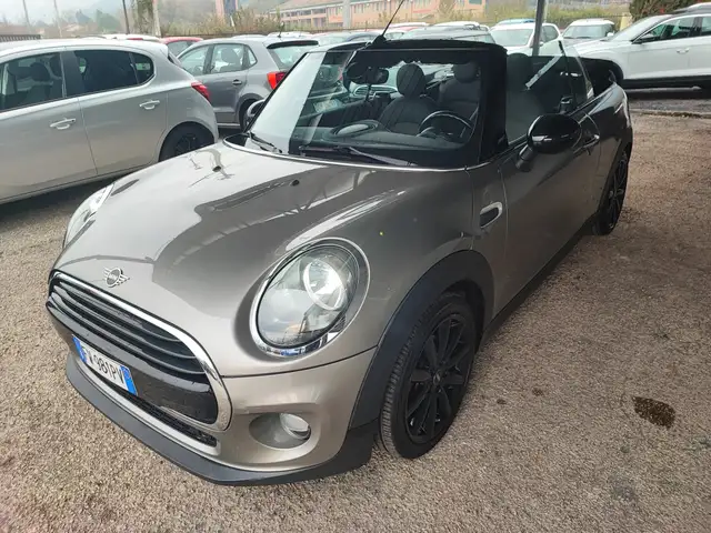 MINI Cooper D Cabrio Mini 2018 Cabrio 1.5 Hype auto