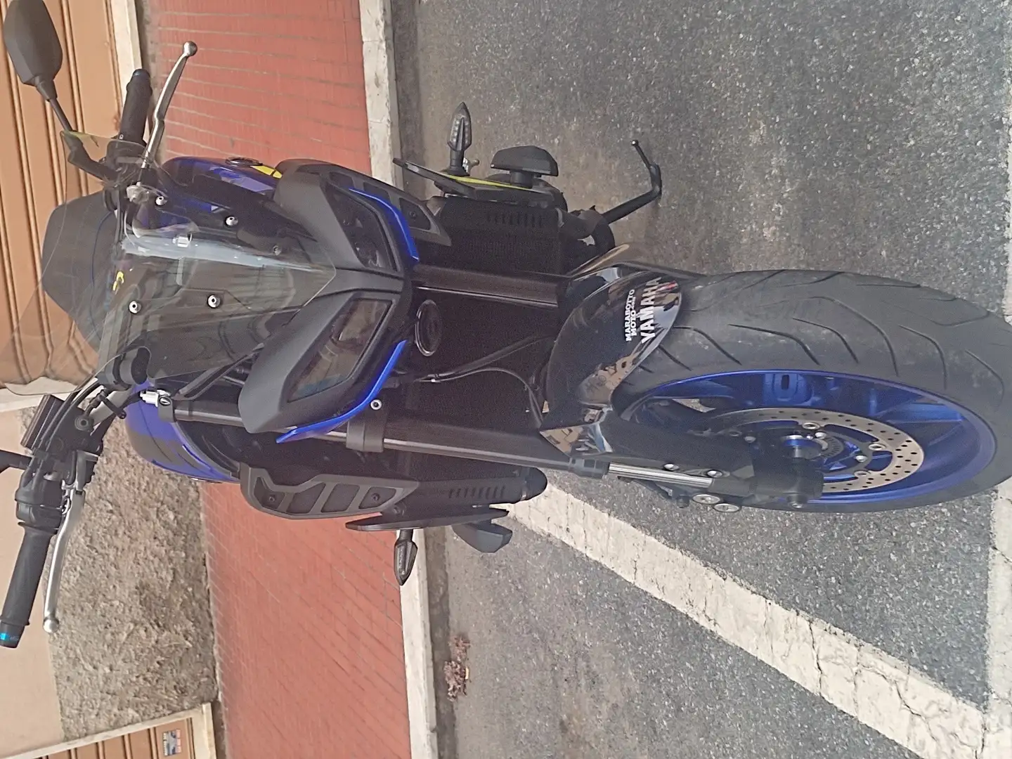 Yamaha MT-09 abs Blau - 2